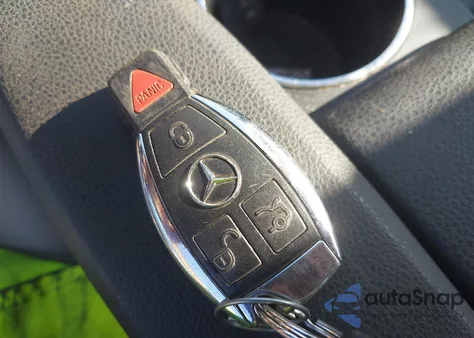 2014 Mercedes-Benz C 250 Sport from USA, damaged, VIN WDDGF4HB1EG251933